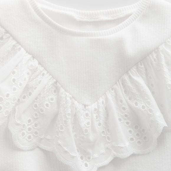 Zara Kids Swiss Embroidered Ruffle Shirt NWT - Picture 3 of 5